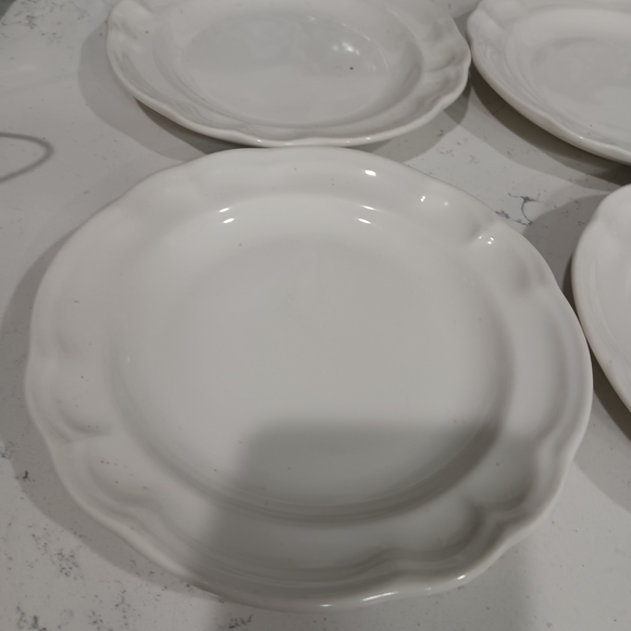 6 Pfaltzgraff Classic White Dinner Plates - Picture 2 of 6